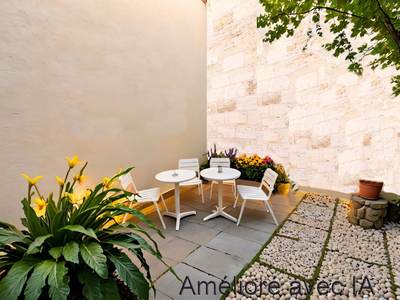 French property for sale in Bordeaux, Gironde - €244,000 - photo 3