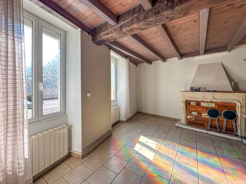French property for sale in Matha, Charente-Maritime - €170,000 - photo 3