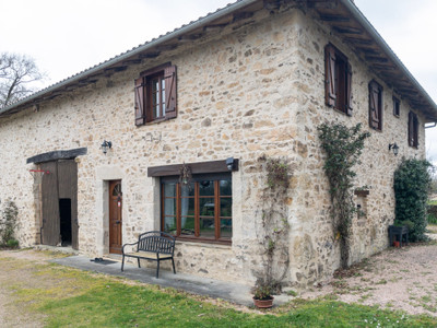 Maison à vendre à Chéronnac, Haute-Vienne, Limousin, avec Leggett Immobilier
