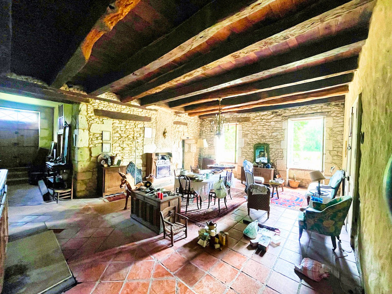 French property for sale in Château-l'Évêque, Dordogne - &#8364;460,000 - photo 3