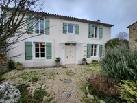 houses and homes for sale inNanclarsCharente Poitou_Charentes
