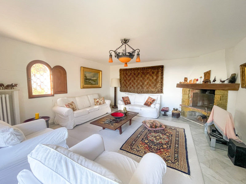 French property for sale in Seillans, Var - €990,000 - photo 3