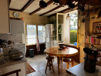 Maison à vendre à Saint-Philippe-du-Seignal, Gironde - 200.000 € - photo 4