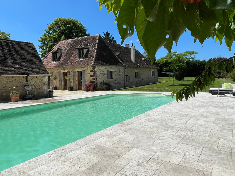 French property for sale in Rouffignac-Saint-Cernin-de-Reilhac, Dordogne - €693,000 - photo 2