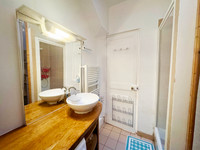 Appartement à vendre à Paris 18e Arrondissement, Paris - 255.000 € - photo 8