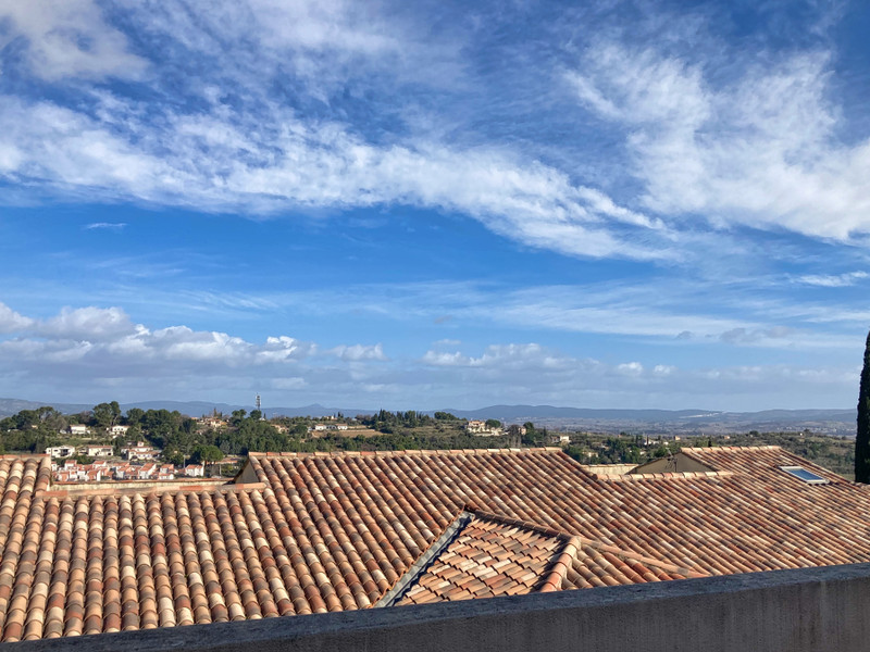 French property for sale in Clermont-l'Hérault, Hérault - €240,000 - photo 2