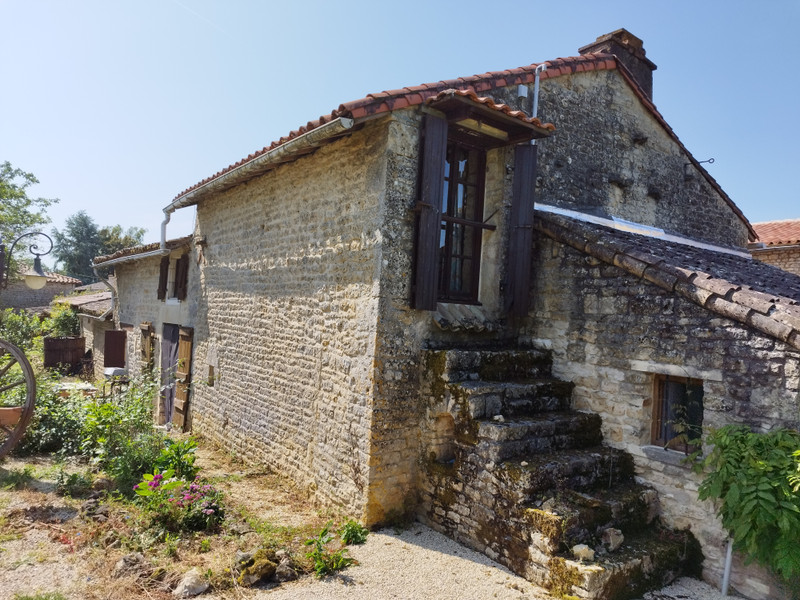 French property for sale in Melleran, Deux-Sèvres - photo 4
