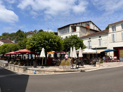 French property for sale in Aubeterre-sur-Dronne, Charente - €210,600 - photo 9