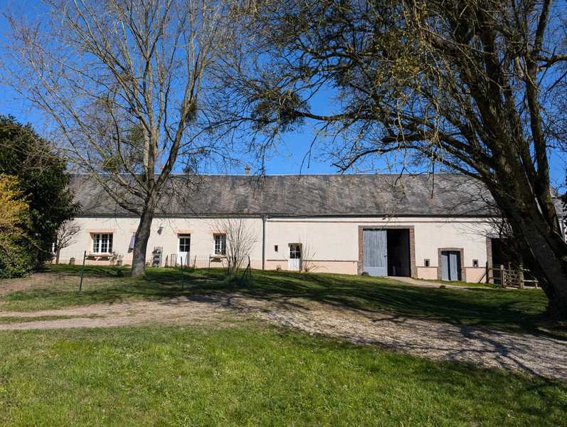 Maison à vendre à Soligny-la-Trappe, Orne - 498.200 € - photo 1