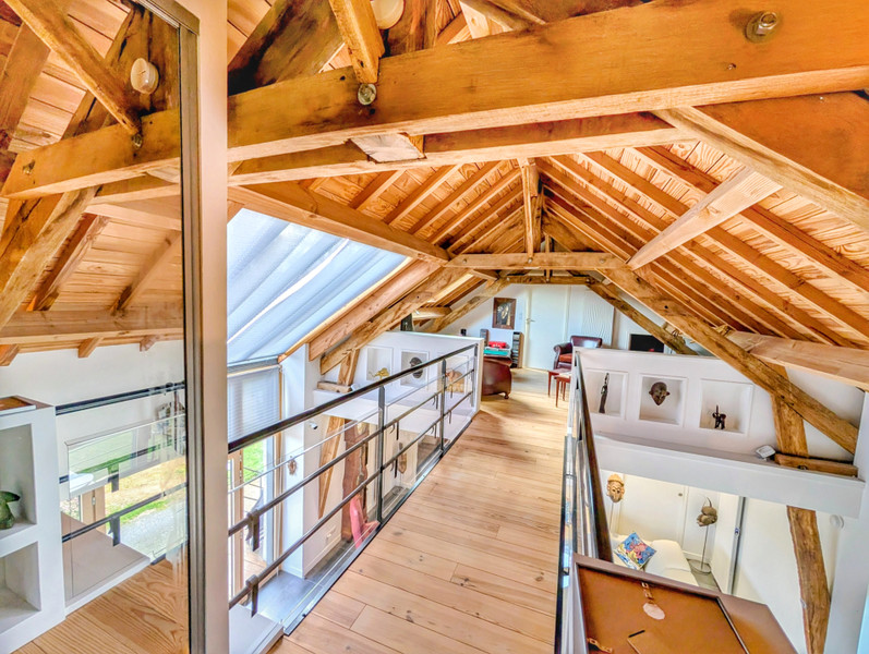 French property for sale in Gioux, Creuse - €424,000 - photo 6