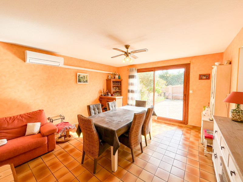 French property for sale in Agde, Hérault - €395,000 - photo 3