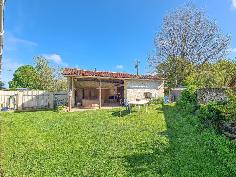 French property for sale in Saint-Coutant, Charente - photo 10