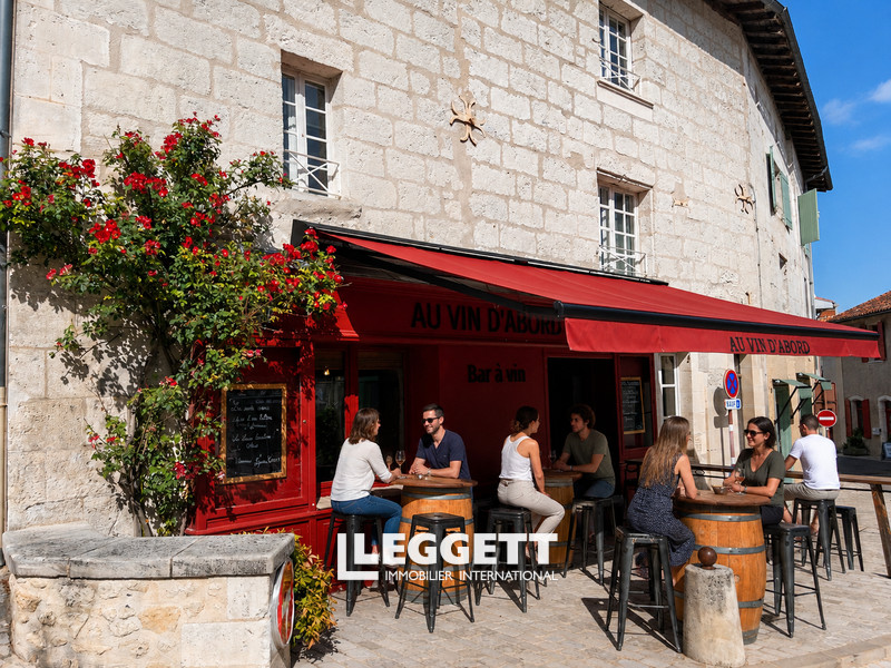 Boutique 1 pièce(s), AUBETERRE-SUR-DRONNE