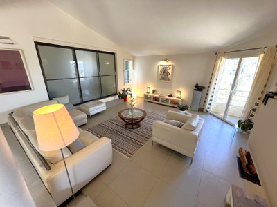French property for sale in Cotignac, Var - €742,000 - photo 3