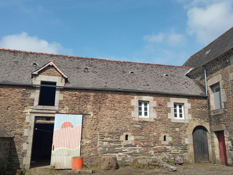 French property for sale in Merléac, Côtes-d'Armor - €288,900 - photo 2