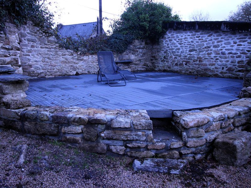 French property for sale in Berrien, Finistère - €190,800 - photo 7