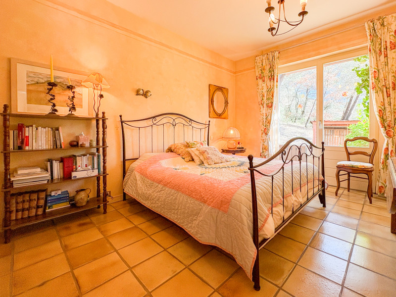 French property for sale in Vauvenargues, Bouches-du-Rhône - €1,300,000 - photo 6