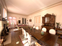 Maison à vendre à Arcomps, Cher - 650.000 € - photo 2