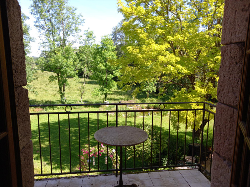 French property for sale in Villac, Dordogne - €247,311 - photo 5