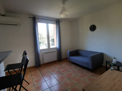 French property for sale in Avignon, Vaucluse - €82,000 - photo 2