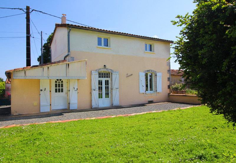 Maison à vendre à Villemain, Deux-Sèvres - 109.000 € - photo 1