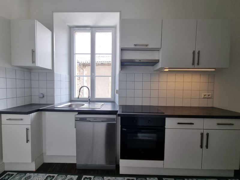French property for sale in Chabanais, Charente - €119,000 - photo 5