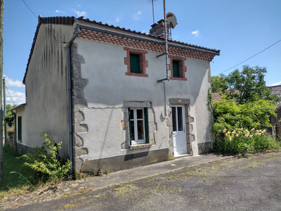 Maison à vendre à Oradour-Saint-Genest, Haute-Vienne, Limousin, avec Leggett Immobilier