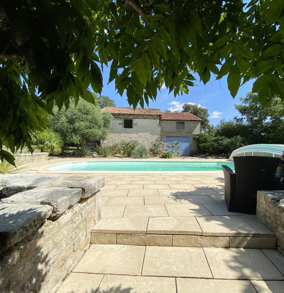 French property for sale in Lizant, Vienne - €339,200 - photo 2