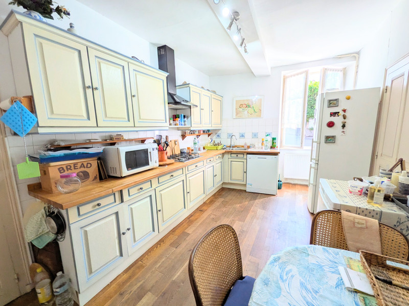 French property for sale in Saint-Yrieix-la-Perche, Haute-Vienne - €235,400 - photo 4
