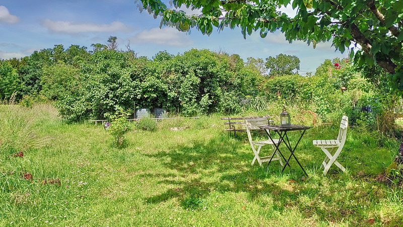 French property for sale in Bouhet, Charente-Maritime - €290,000 - photo 6