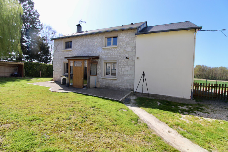 French property for sale in Lémeré, Indre-et-Loire - €242,500 - photo 4