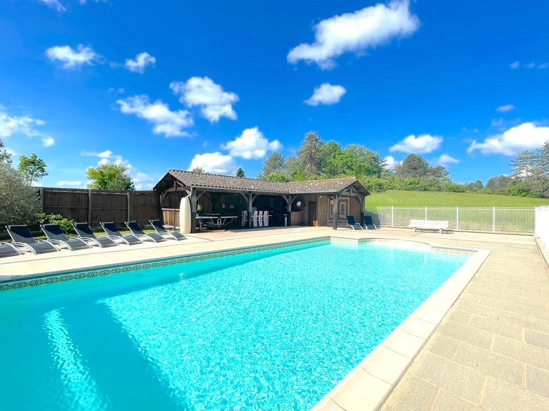 Propriété à vendre à Rouffignac-Saint-Cernin-de-Reilhac, Dordogne - 875 000 €