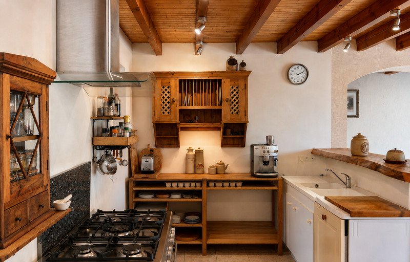 French property for sale in Germignac, Charente-Maritime - €424,000 - photo 4