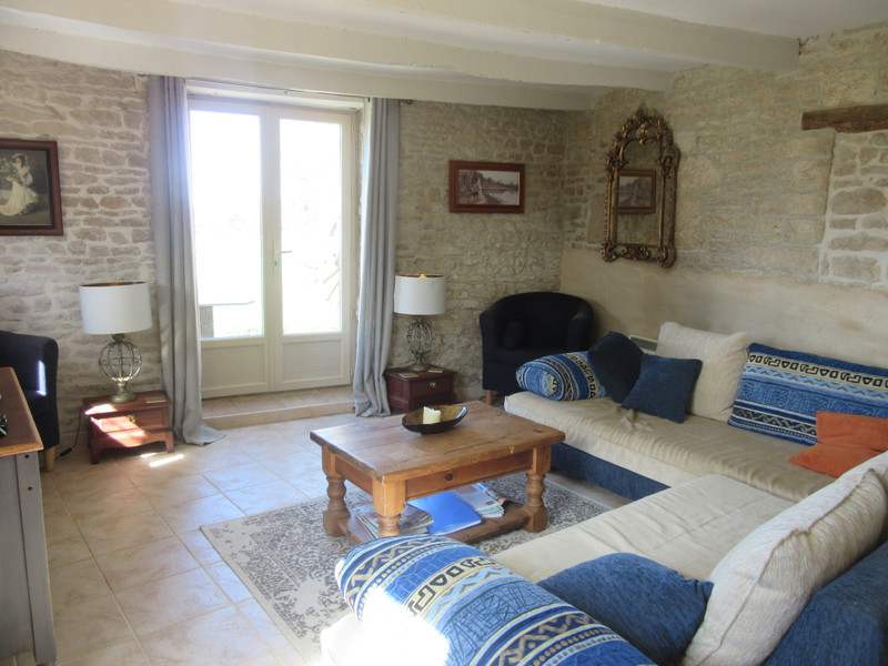 French property for sale in Rom, Deux-Sèvres - &#8364;159,995 - photo 3