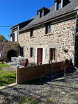 Propriété à vendre à Égliseneuve-d'Entraigues, Puy-de-Dôme - 392 200 € - photo n°1