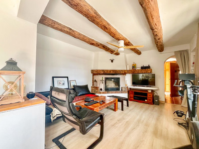 French property for sale in Bagnols-en-Forêt, Var - €578,000 - photo 3