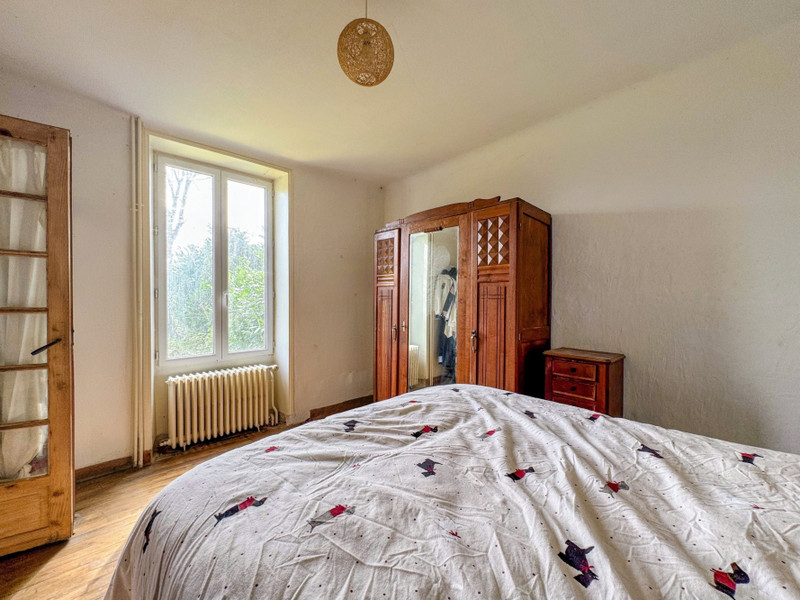 French property for sale in Beugnon-Thireuil, Deux-Sèvres - €125,000 - photo 4