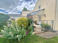 Maison à vendre à Marignac, Charente-Maritime - 381.600 € - photo 2
