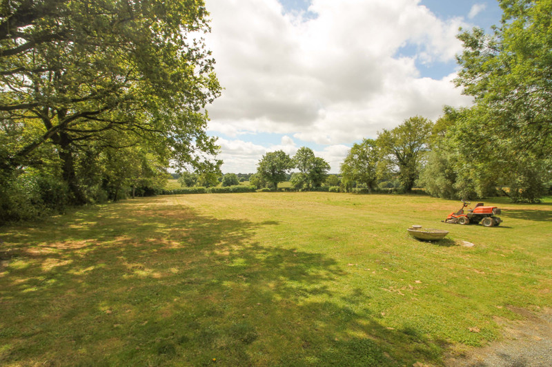 French property for sale in Bazoges-en-Pareds, Vendée - €130,000 - photo 14