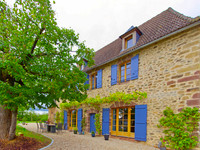 Maison à vendre à Juillac, Corrèze - 390 000 € - photo 1
