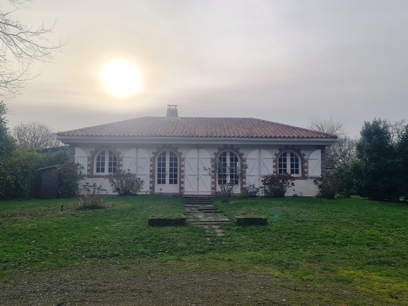 French property for sale in Beaufou, Vendée - €644,000 - photo 4