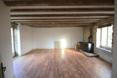 French property for sale in Guémené-sur-Scorff, Morbihan - €256,800 - photo 2