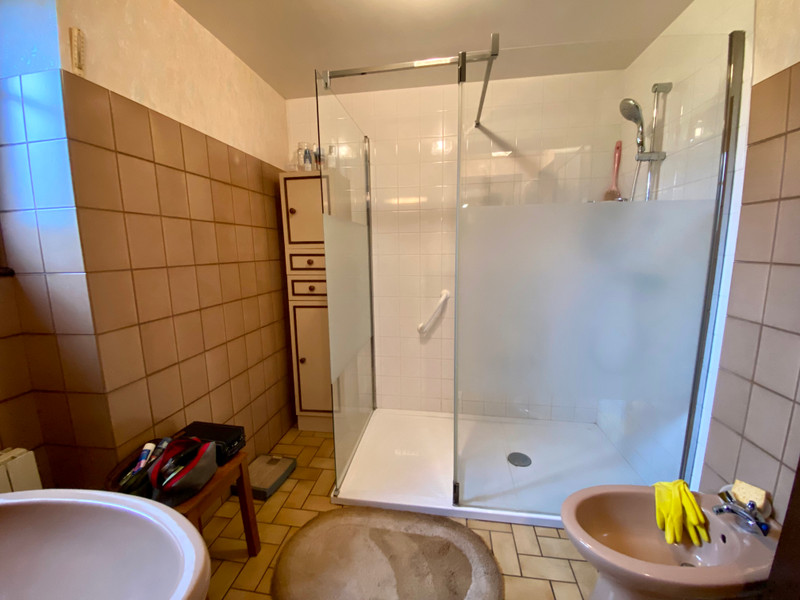 French property for sale in Vayres, Haute-Vienne - €109,000 - photo 6