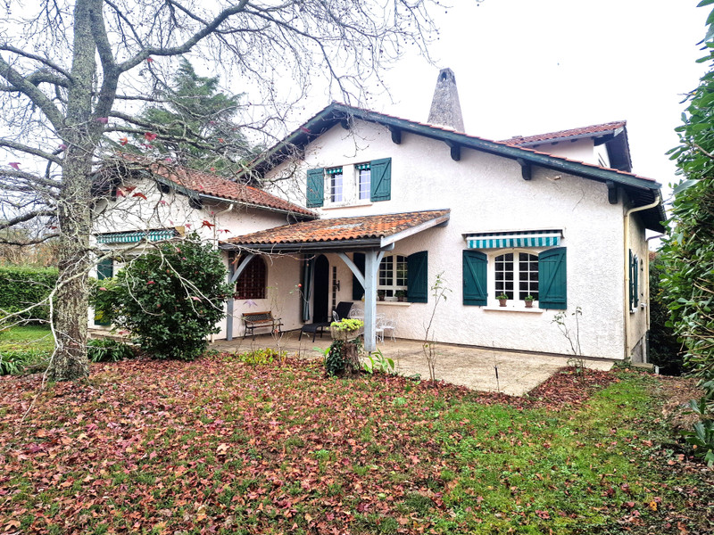 French property for sale in Bouliac, Gironde - €695,000 - photo 0