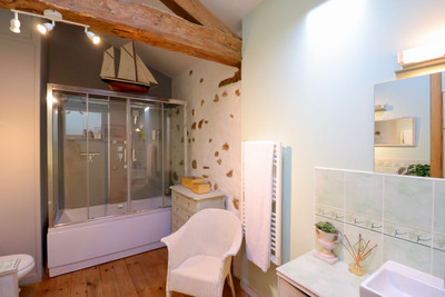 French property for sale in Montbron, Charente - €189,000 - photo 10