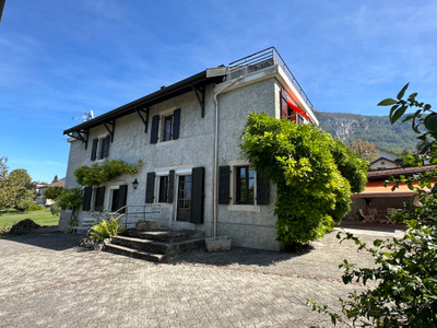 Maison à vendre à Collonges-sous-Salève, Haute-Savoie, Rhône-Alpes, avec Leggett Immobilier