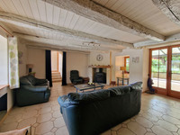 Maison à vendre à Saint-Claud, Charente - 220.000 € - photo 4