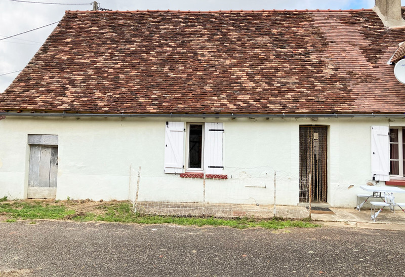 Maison à vendre à Tilly, Indre - 58 600 € - photo 1