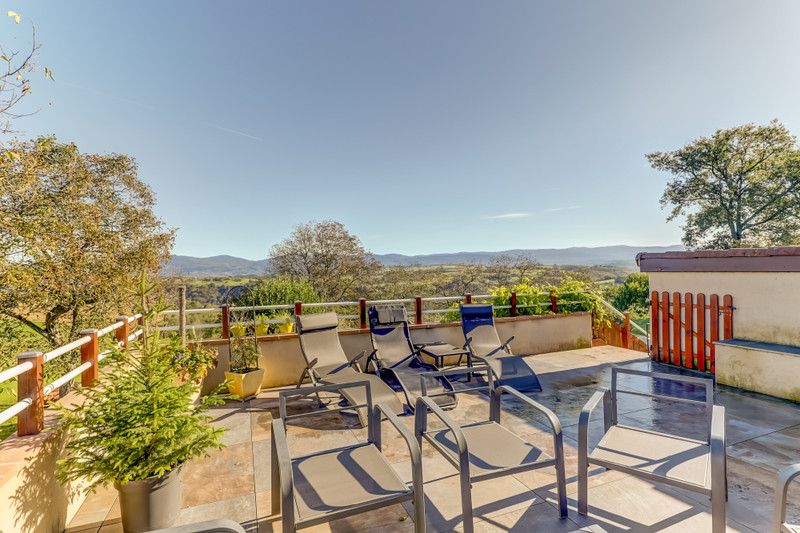 Propriété à vendre à Saint-Flour, Puy-de-Dôme - 447 000 €