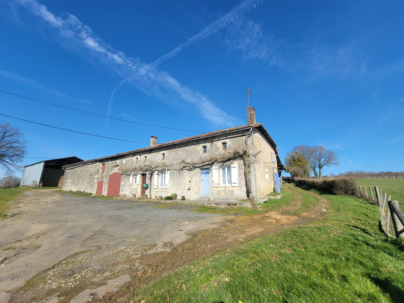 French property for sale in Benest, Charente - €130,000 - photo 1